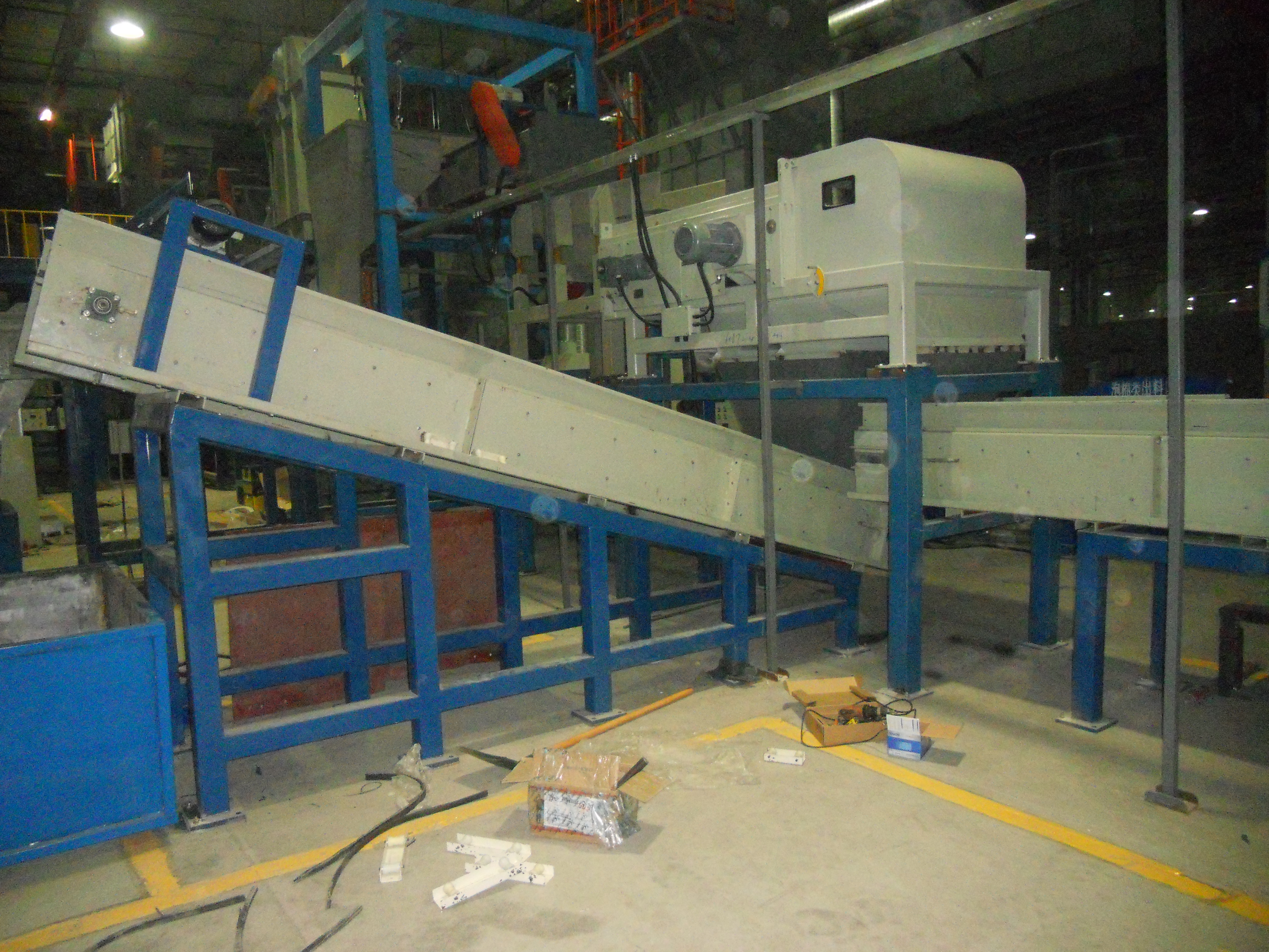 渦電流分選機(jī).jpg 渦電流分選機(jī).jpg